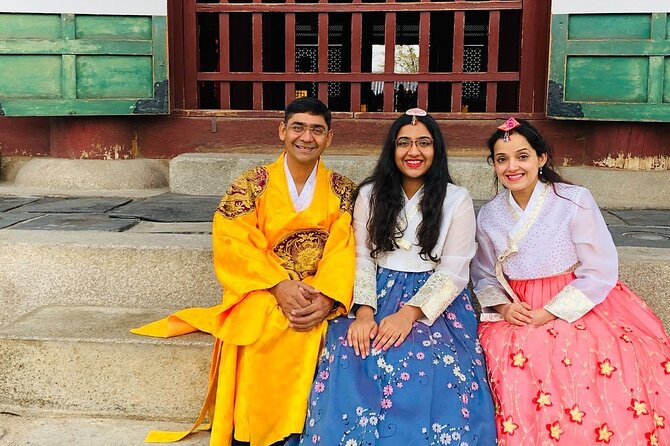 Gyeongbokgung Palace Hanbok Rental Experience in Seoul - Location and Accessibility