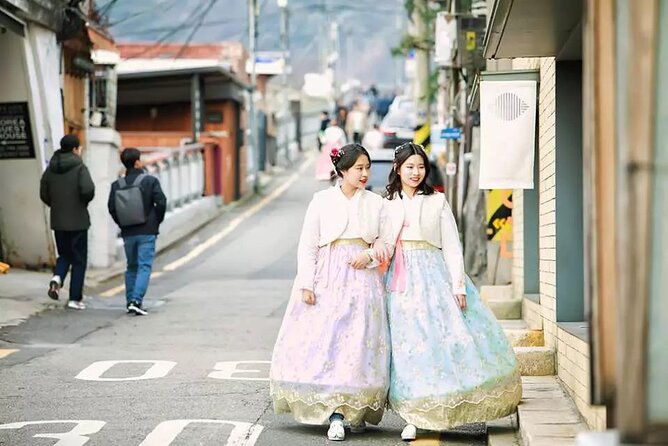 Gyeongbokgung Palace Hanbok Rental Experience in Seoul - Positive Customer Feedback