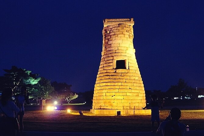 Gyeongju Best Spots Private Tour With Tourguide - Daereungwon
