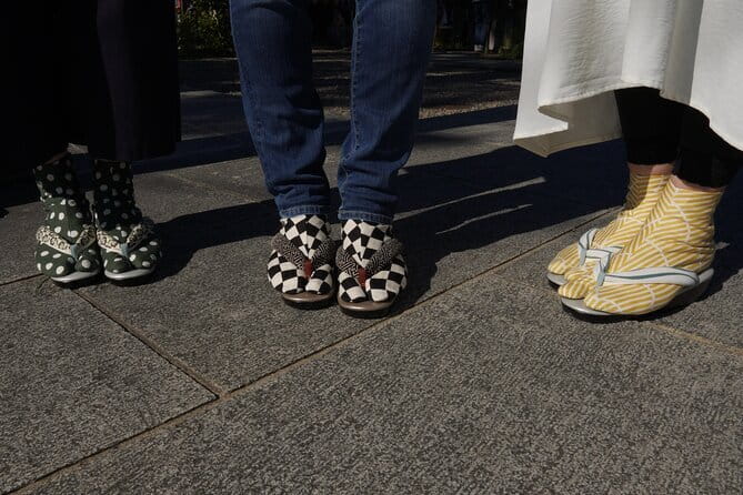 Gyoda Tabi Shoes Cultural Walking Tour - Guide Information