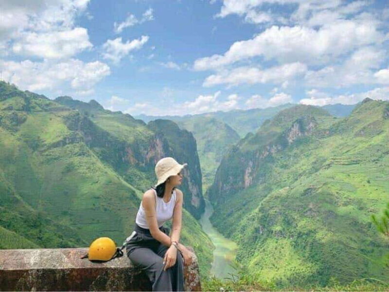Ha Giang 3-Day Tour - Day 3: Visiting Ma Pi Leng Pass and Nho Que River, Return to Hanoi