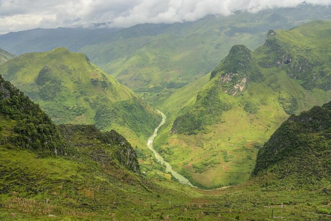 Ha Giang Loop 2-Day Car Tour Through the Mountains - Key Points