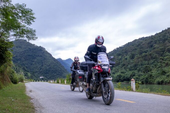 Ha Giang Loop 3 Days 2 Nights Tour by Motorbike From Hanoi - Not Suitable for