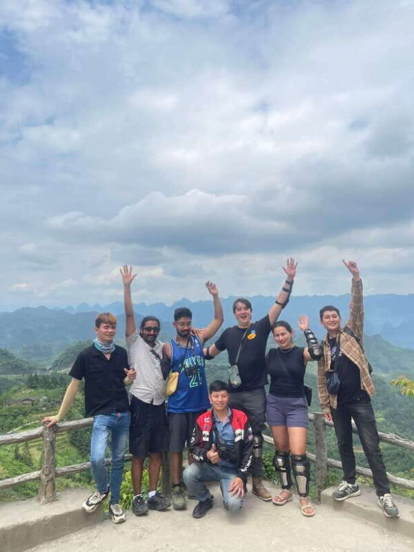 Ha Giang Loop 3 Days Luxury Motorbike Tour With Easy Driver - Tour Overview and Pricing