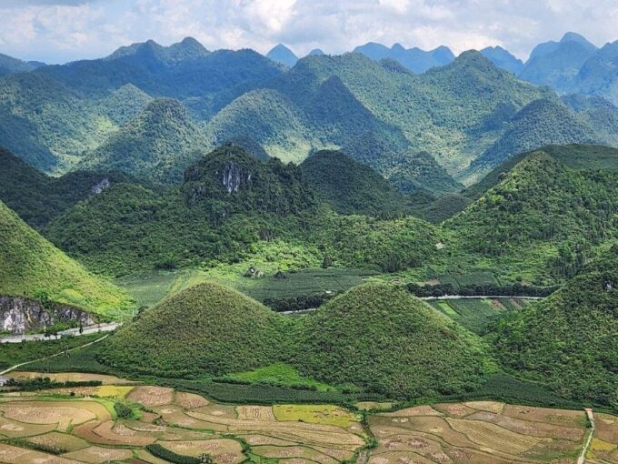 Ha Giang Loop: Easy Rider Motorbike Tour in 3D3N - Return to Thon Tha