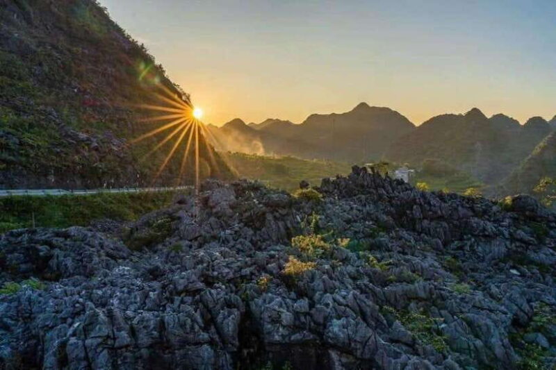 Ha Giang Loop Motorbike Tour 3D2N Tour With Time Travel - Key Points