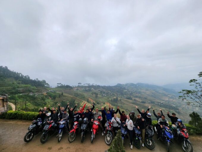 Ha Giang Loop Tour - 3 Days 2 Nights With Easyriders - Visiting Vuong Chinh Ducs Palace