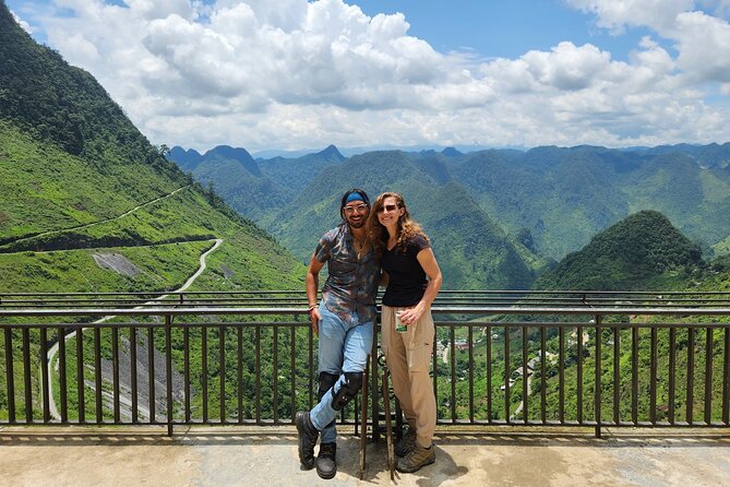 Ha Giang Tour 4 Day-3-Night, English Speaking Guide, Small Group - Meeting and Pickup