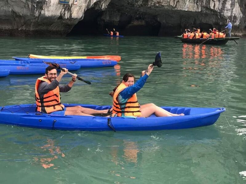 Ha Long: Bai Tu Long Bay 2-Day Cruise on a 4-Star Boat - Thien Canh Son Cave