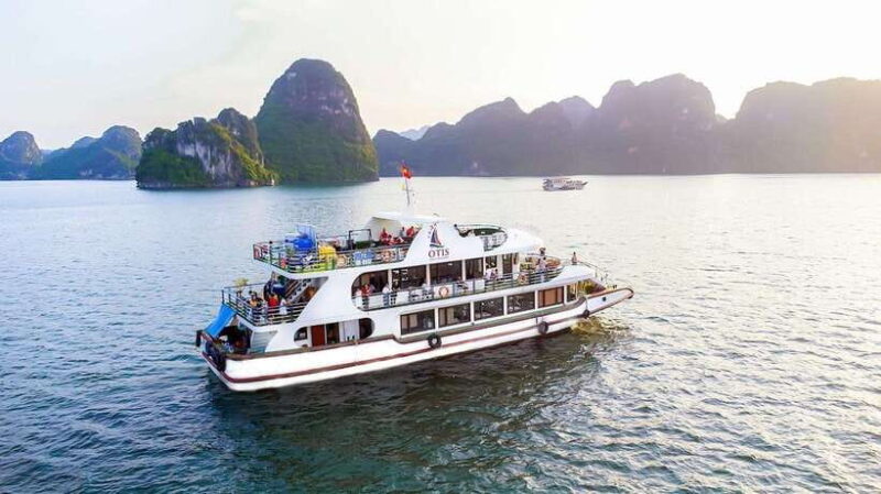 Ha Long Bay 1 Day - 5 Star Cruise & Buffet Luch Rich Menu - Cruise Details