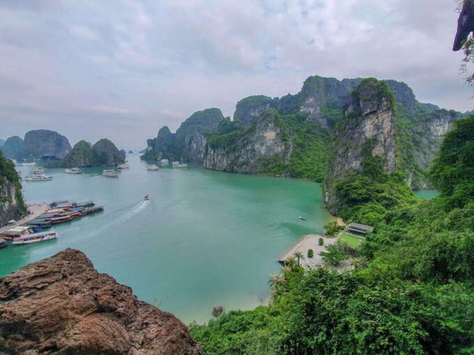 Ha Long Bay 1 Day: Kayaking, Ti Top Island, Surprising Cave - Discovering the Beauty of Ti Top Island