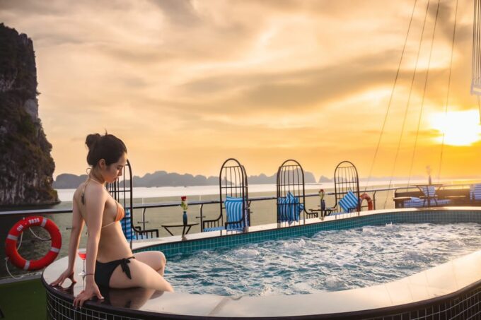 Ha Long Bay 1 Days Tour - so Amazing With Amethyst Cruise - Cruise Departure and Return