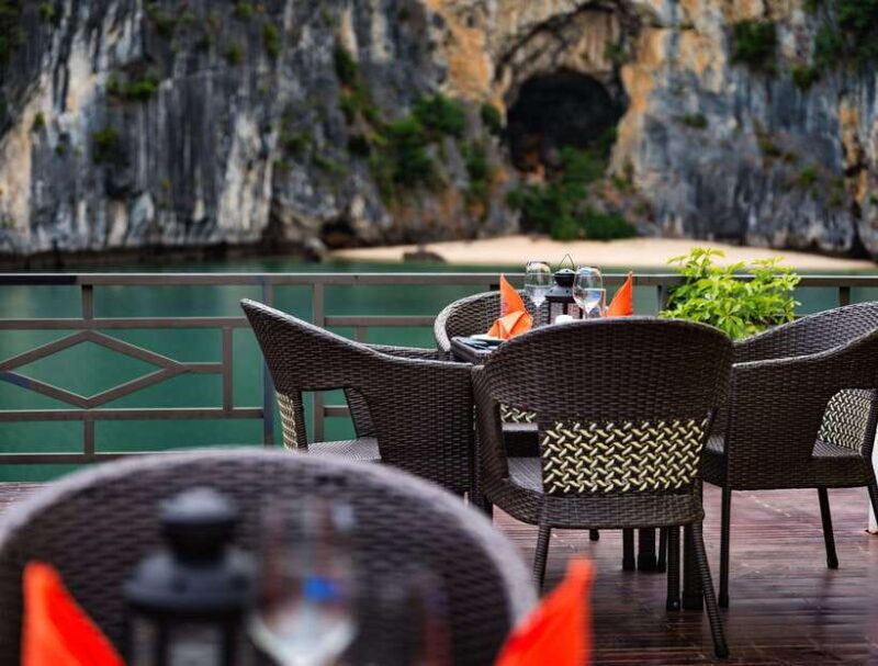 Ha Long Bay: 2-Day Tour With La Pandora Boutique Cruise - Highlights From Customer Reviews