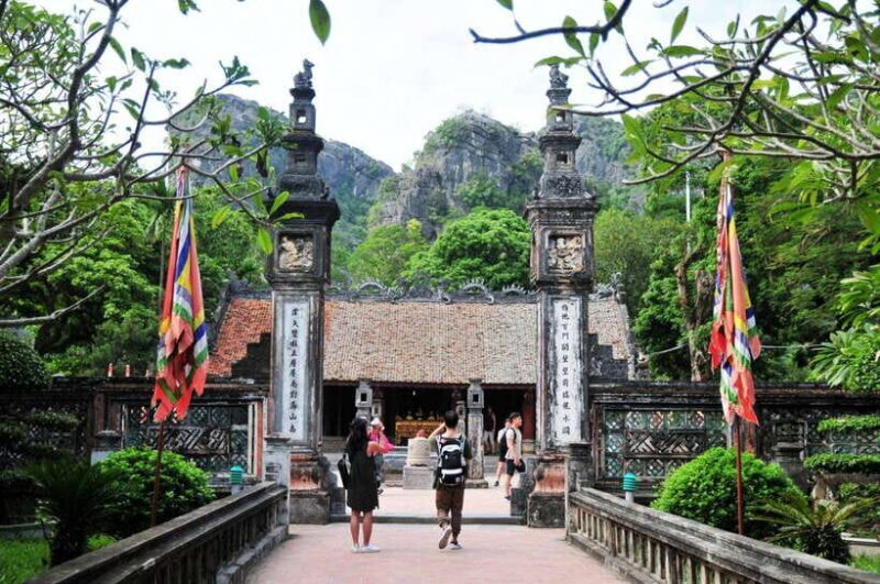 Ha Long Bay 2 Days 1 Night on 3-Stars Cruise From Ninh Binh - Frequently Asked Questions