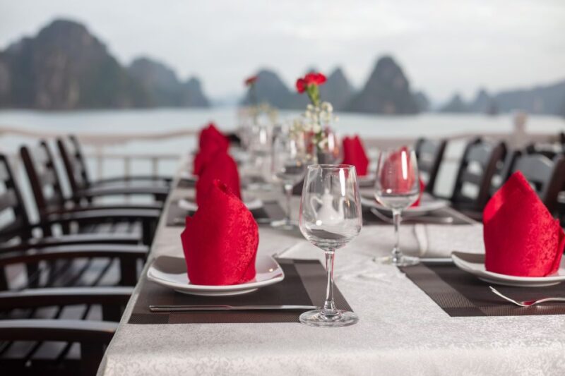 Ha Long Bay 2days1night Tour by 4-Star Luxury Junk - Cruise Information