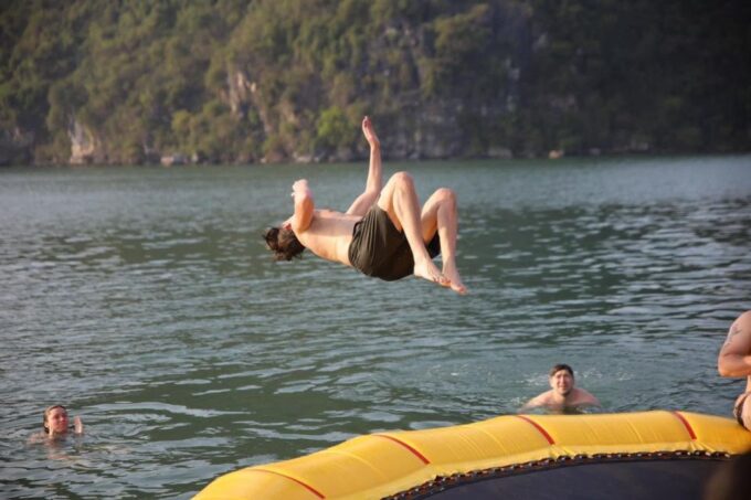 Ha Long Bay 5 Star Cruise Day Tour- Cave, Kayaking and Lunch - Recap