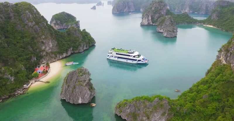 Ha Long Bay 8 Hours DAILY Tour on LA CASTA DAILY CRUISE - Key Points