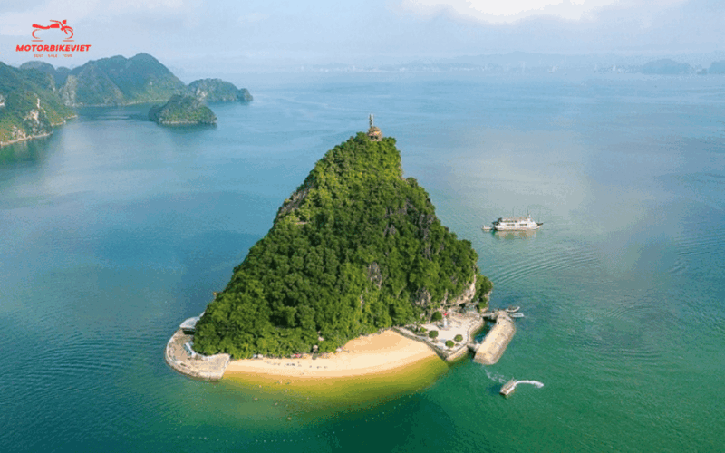 Ha Long Cruise 2 Days 1 Night - From Motorbike Viet - Luxurious Accommodations