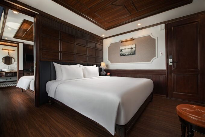 Ha Long: Lan Ha Bay 2-Day 5 Star Cruise With Luxury Cabin - Accessibility Considerations