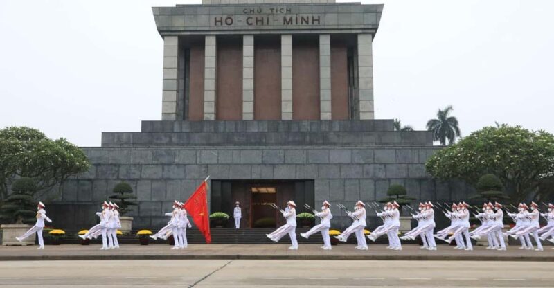 Ha Noi City Full Day Tour by Limousine - Tran Quoc Pagoda