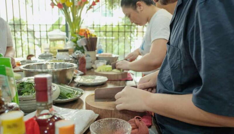 Ha Noi Cooking Class: Local Market Tour - Immersive Cooking Experience