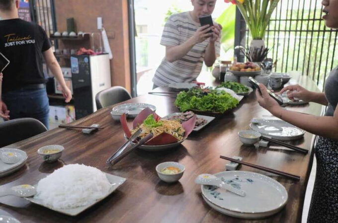 Ha Noi Cooking Class: Local Market Tour - Inclusions and Amenities