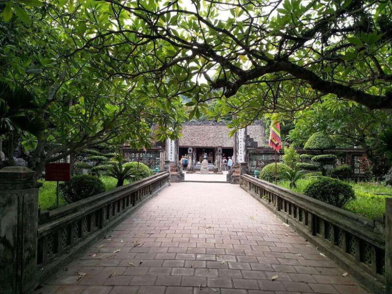 HA NOI: EXPLORE HOA LU – CYCLING - TRANG AN 1 DAY TRIP - Key Points