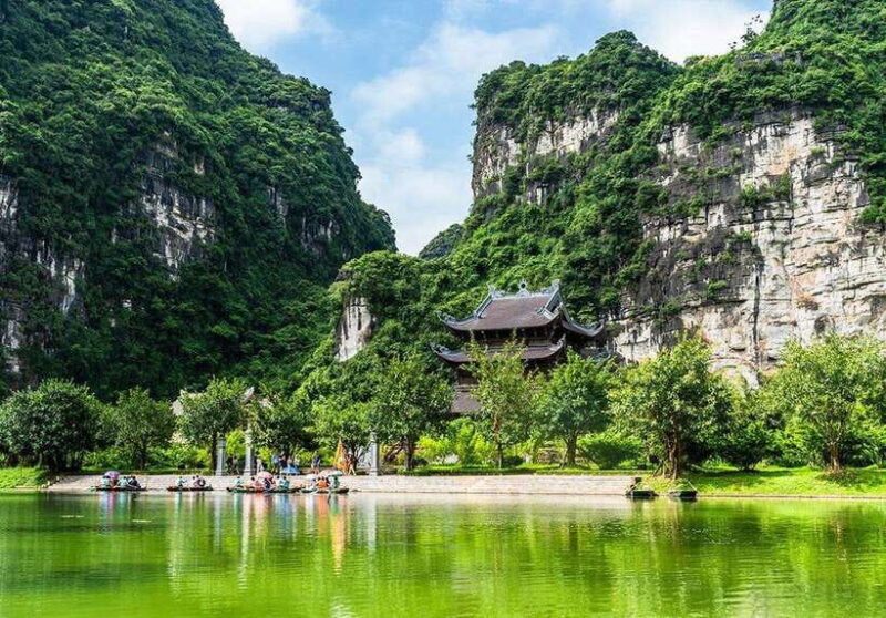 HA NOI: EXPLORE HOA LU – CYCLING - TRANG AN 1 DAY TRIP - Itinerary