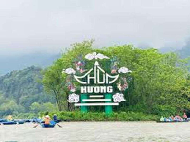 HA NOI: EXPLORE QUANG PHU CAU AND PERFUME PAGODA - Itinerary Details
