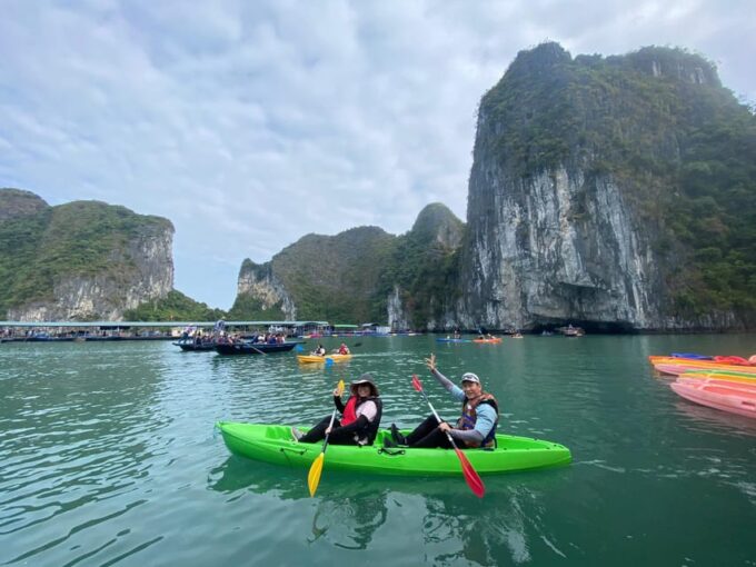 Ha Noi: Ha Long Bay 1 Day/ Full Service/ Small Group & Lunch - Frequently Asked Questions