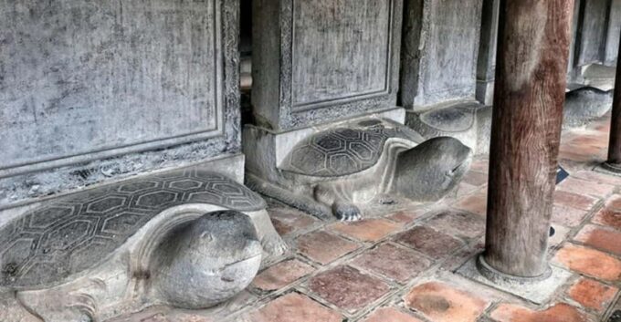 HA NOI: HA NOI CITY GROUP TOUR - FULL DAY - Hoa Lo Prison and Historical Sites