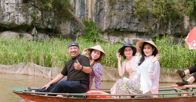 Ha Noi: HOA LU-TAM COC-MUA CAVE ,Buffet Lunch & Cycling - Frequently Asked Questions