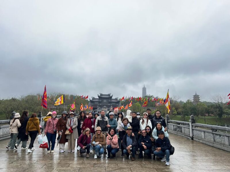 Ha Noi: Ninh Binh 2 Days/ Small Group/ Boat Trip & Kayaking - Adventure