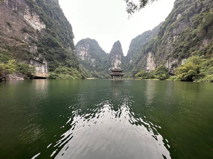 Ha Noi: Ninh Binh/ Bai Dinh -Trang An/ Small Group/ Limosine - Pickup and Journey