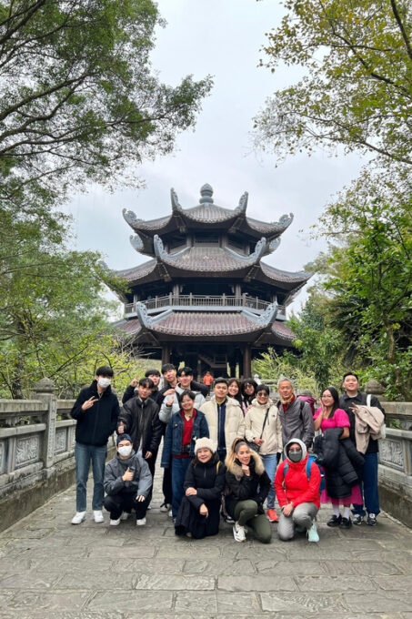 Ha Noi: Ninh Binh/ Ha Long Bay 2 Days/ Small Group/Free Kaya - Cruise Through Ha Long Bay