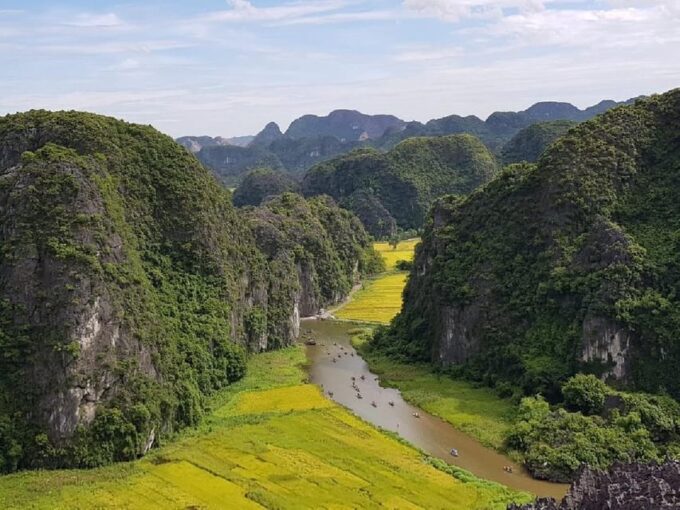 Ha Noi: Ninh Binh / Hoa Lu - Trang An - Mua Cave / Cycling - Transportation and Comfort