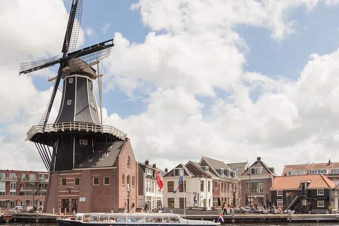 Haarlem: 90-minute Beer Tasting Cruise - Complimentary Snacks and Bites