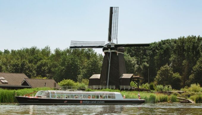 Haarlem: Dutch Windmill & Spaarne River Sightseeing Cruise - Additional Cruise Information