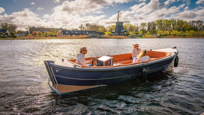 Haarlem: Private Boat Rental City Center - Key Points