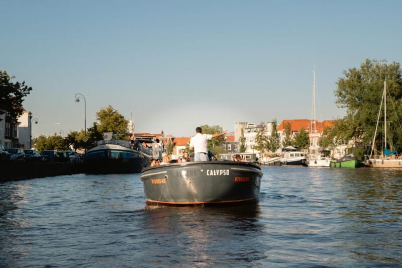 Haarlem Privet Canal Tour With Bites and Unlimited Drinks - Participant Information