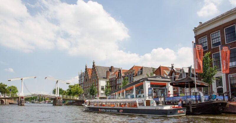 Haarlem: Sightseeing Canal Cruise Through the City Center - Experience Highlights