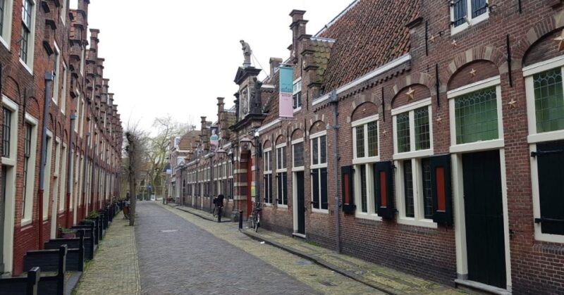 Haarlem: the Rise of Haarlem Guided Walking Tour - Logistics and Meeting Point