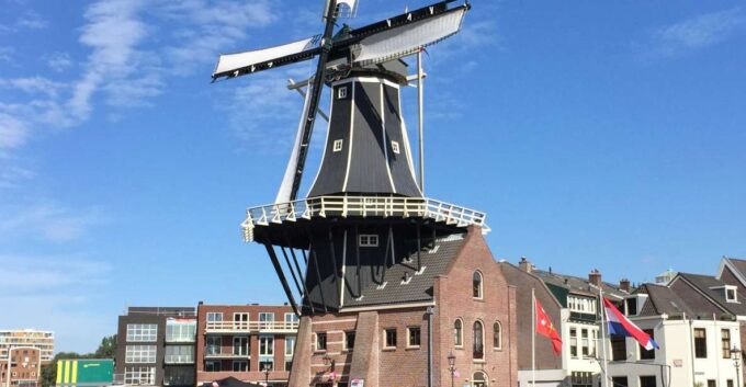 Haarlem: Tour Inside Windmill De Adriaan + View of the City - Location and Getting There