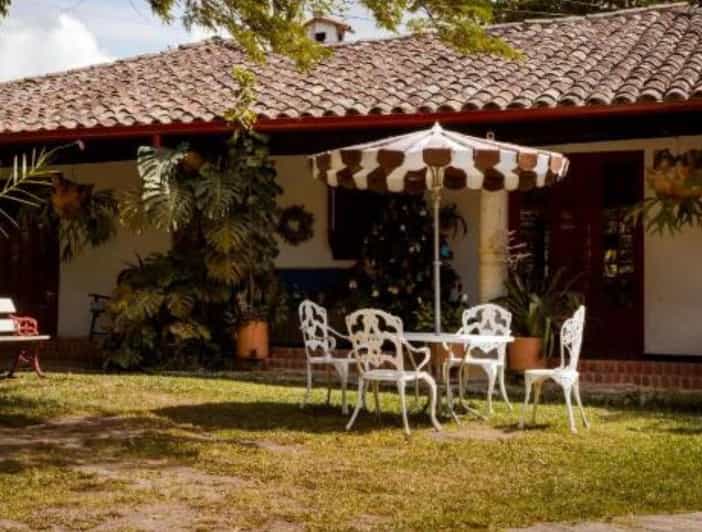 Hacienda Coloma Coffee Day Tour in Fusagasugá From Bogotá - Key Points