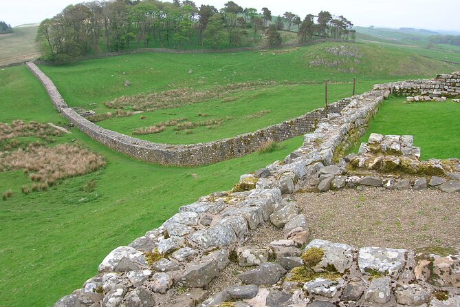 Hadrians Wall: a Self-Guided Audio Tour Along the Ruins - Meeting Point and Logistics