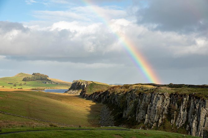 Hadrians Wall Luxury Private Day Tour With Scottish Local - Tour Overview
