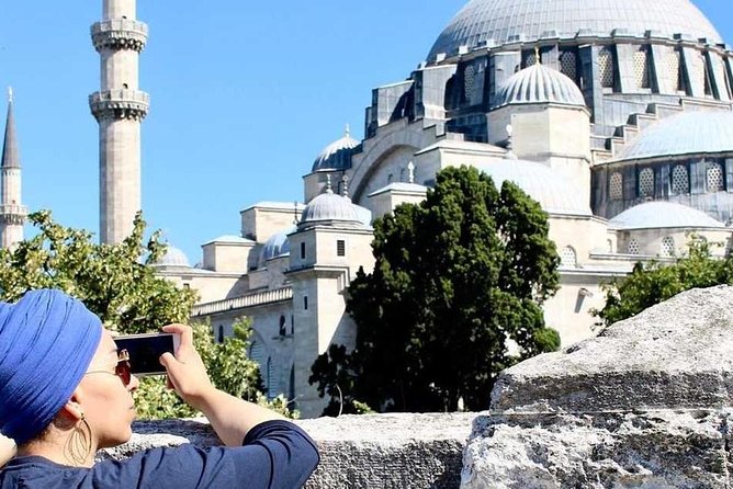 Hagia Sophia, Blue Mosque & Grand Bazaar Half-Day Tour of Istanbul - Browsing the Grand Bazaar