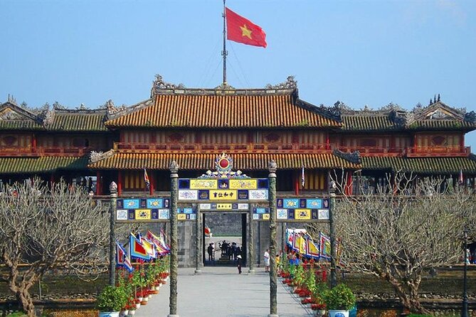 Hai Van Pass and Hue City Sites Deluxe Small Group Tour - Meeting and Pickup