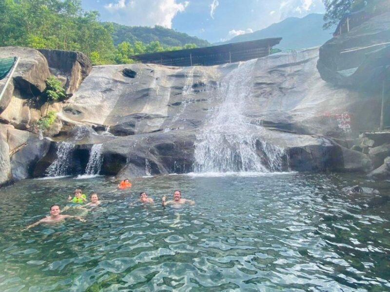 Hai Van Pass Motorbike Tour From Hoi an or Da Nang - Seafood Lunch Experience