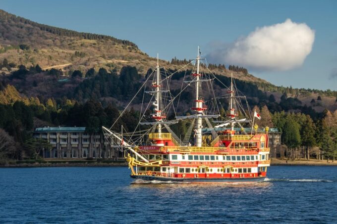 Hakone: Private Customized Tour With English Speaking Driver - Private Transportation With English-Speaking Driver